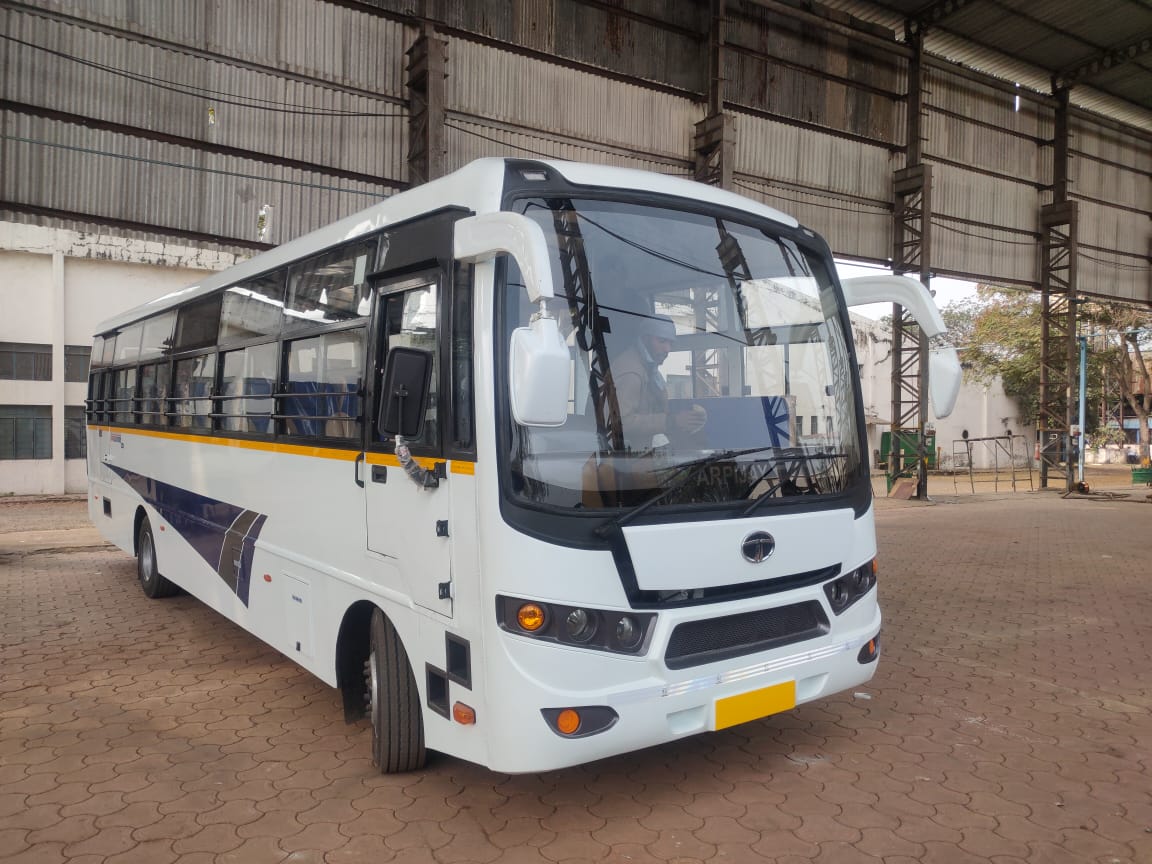 Rishi Tour And Travels car 12
