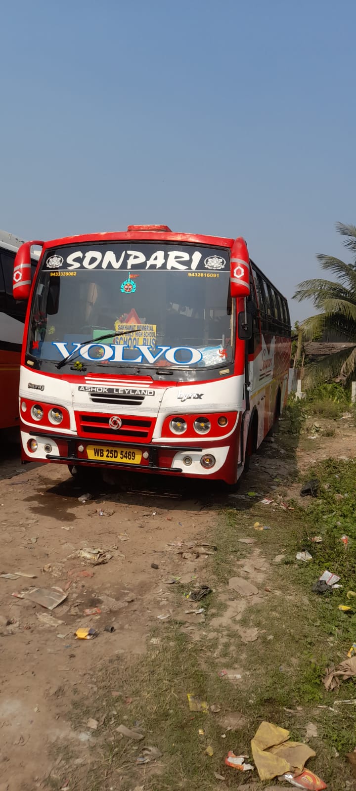 Rishi Tour And Travels car 18