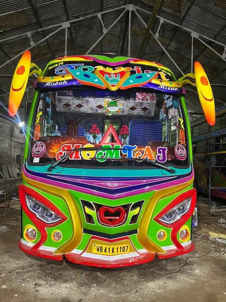 Rishi Tour And Travels car 22