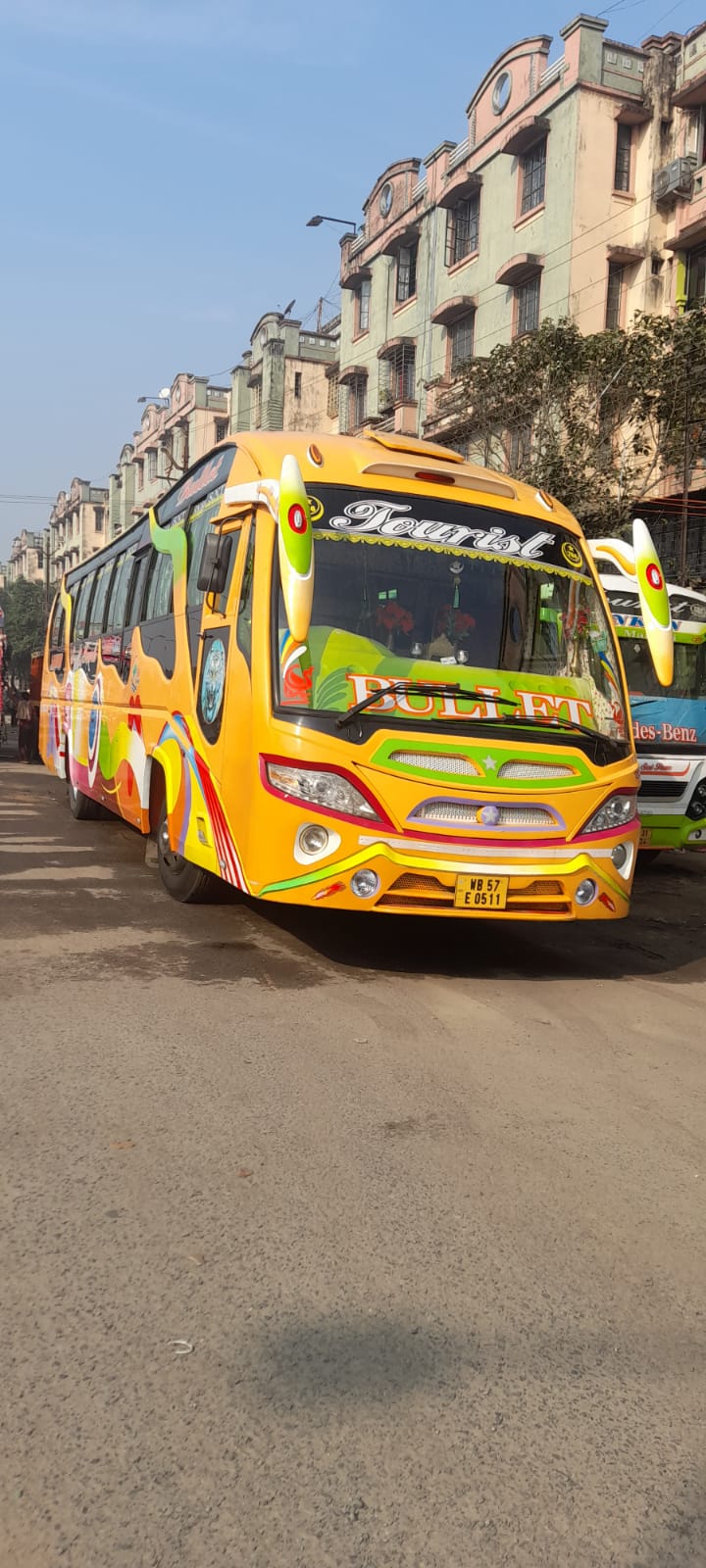 Rishi Tour And Travels car 28