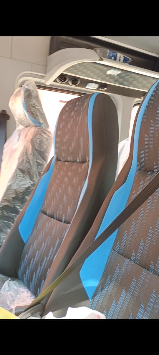 Rishi Tour And Travels car 42