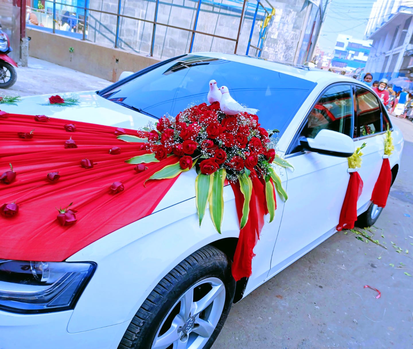 Rishi Tour And Travels car 50