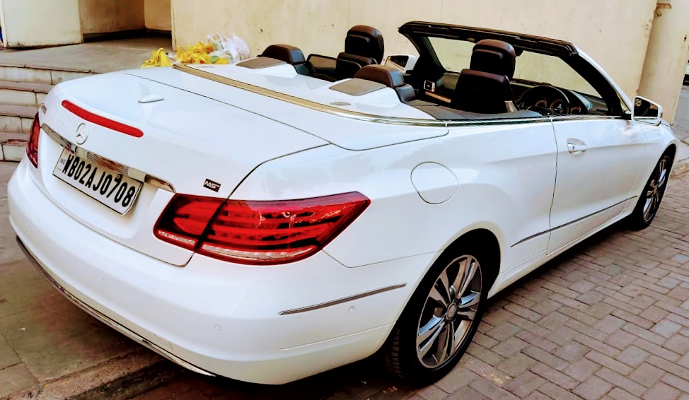 Rishi Tour And Travels car 53