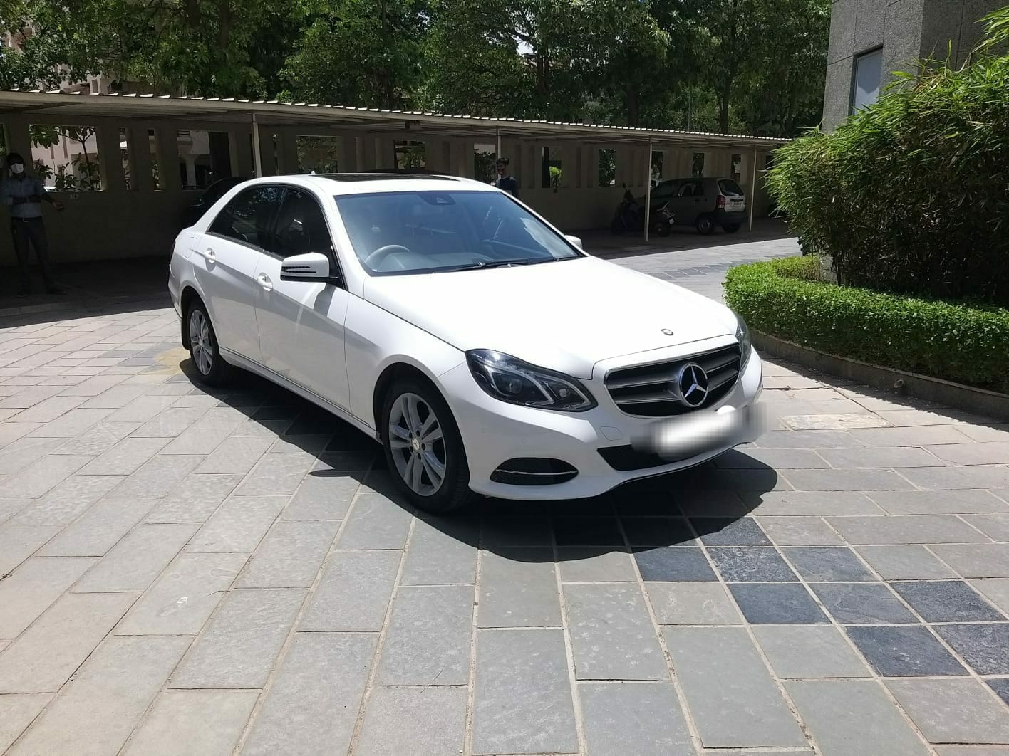 Rishi Tour And Travels car 58