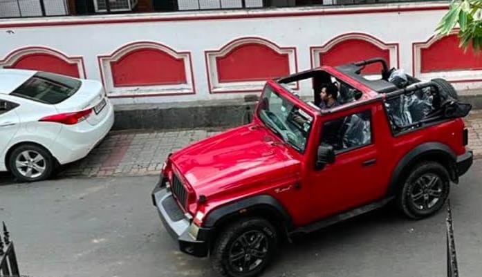 Rishi Tour And Travels car 60