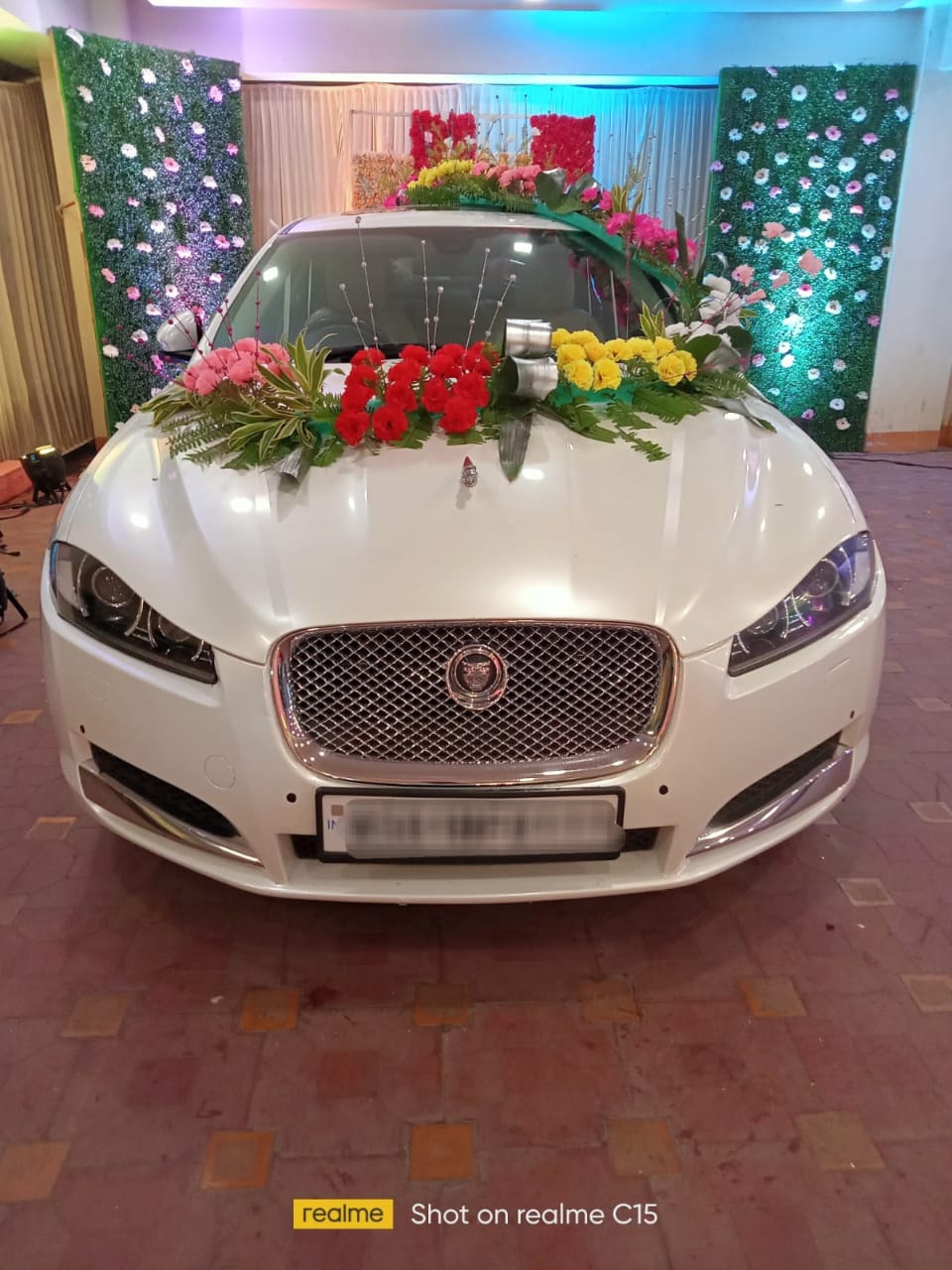 Rishi Tour And Travels car 66