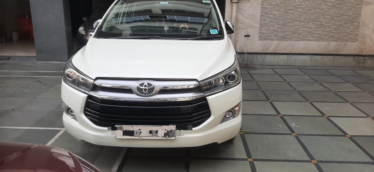 Rishi Tour And Travels car 77