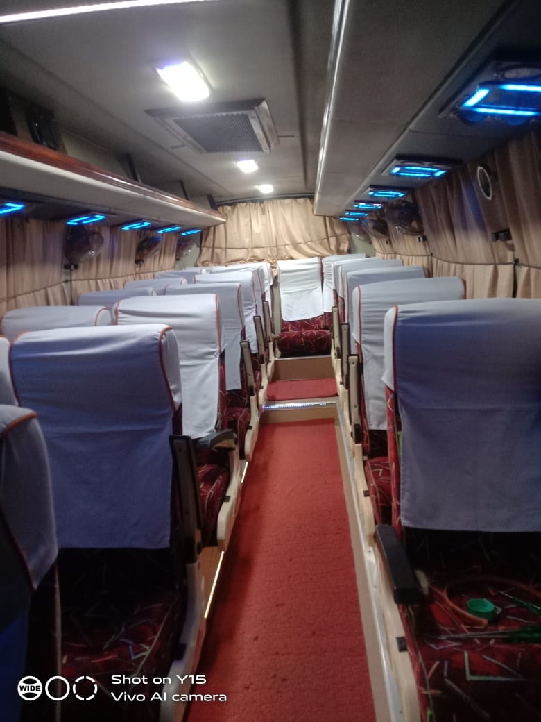 Rishi Tour And Travels car 78
